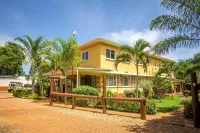 2 Friends Guest House Hotels in 