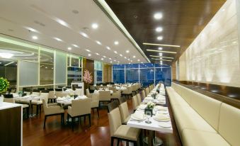 Al Murooj Grand Hotel