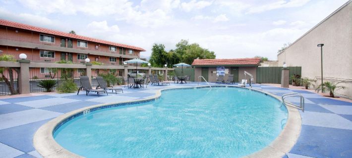 Motel 6 Pasadena, CA – Old Town Pasadena Area Hotel di Pasadena