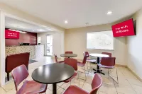 Red Roof Inn Corsicana - Parkplatz