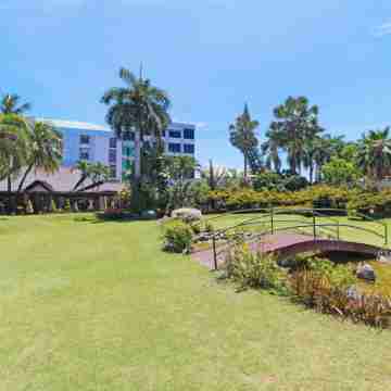 The Ritz Hotel at Garden Oases Hotel Exterior