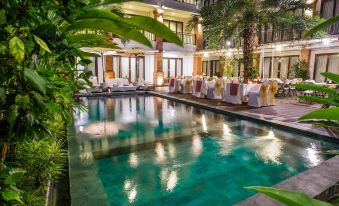 Grand Mirah Boutique Hotel