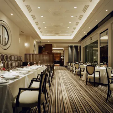 Hotel La Suite Kobe Harborland