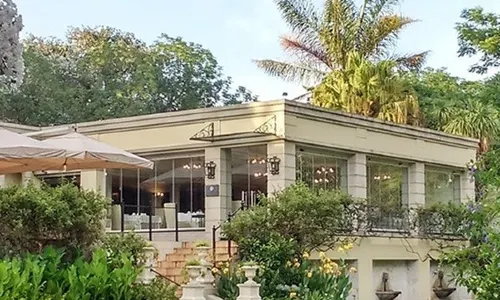 Fairlawns Boutique Hotel & Spa