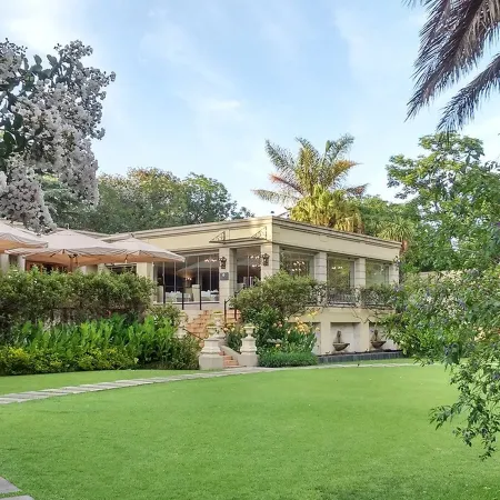 Fairlawns Boutique Hotel & Spa