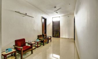 FabExpress Hemkunt Residency Noida