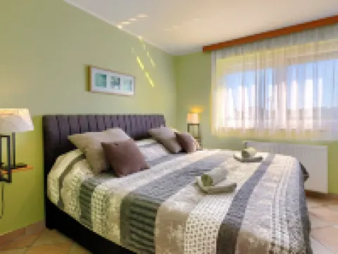 Fontana Hotels in Murine