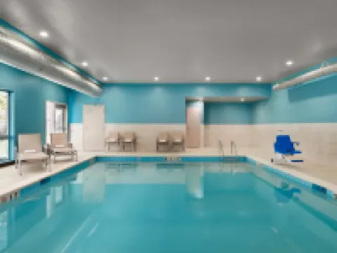 Holiday Inn Express & Suites SALISBURY by IHG Hotels in Salisbury