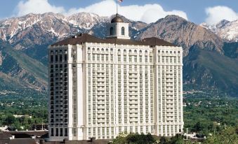 Grand America Hotel