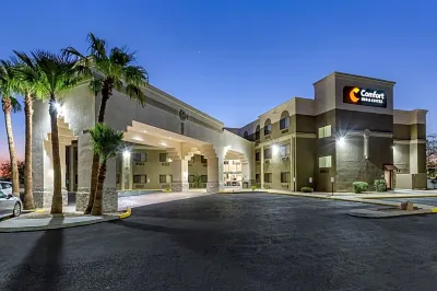 Comfort Inn & Suites Surprise Near Sun City West Hotels in Surprise
