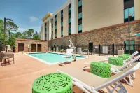 Hampton Inn & Suites Southport - 2-Star