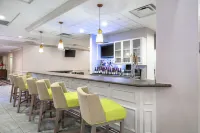 Hilton Garden Inn Richmond Airport - bar