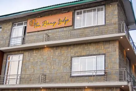 The Roomy Lodge, Murree