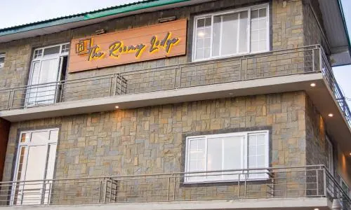 The Roomy Lodge, Murree