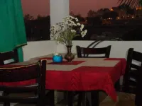 Mohan Villa Guest House - 2-Star