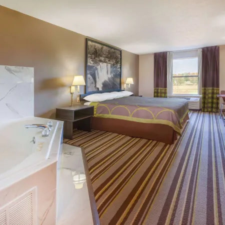 Baymont by Wyndham la Grange KY Southeast