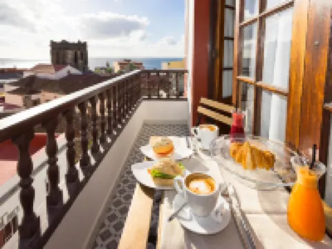 艾爾霍特里多27號酒店 聖克魯斯-德拉帕爾馬酒店