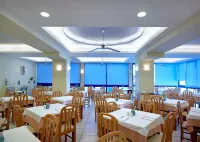 Bali Beach Hotel & Village - Frühstück