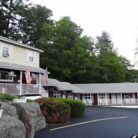 Pinebrook Motel