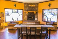 Mountain View Lodge