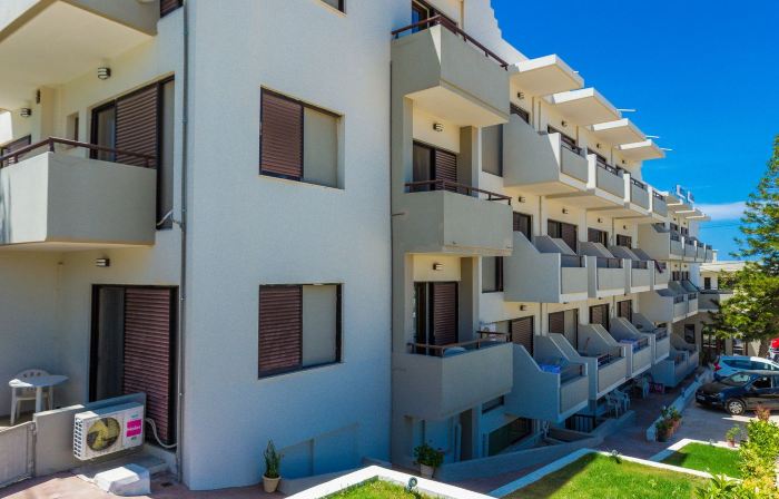Eltina Hotel