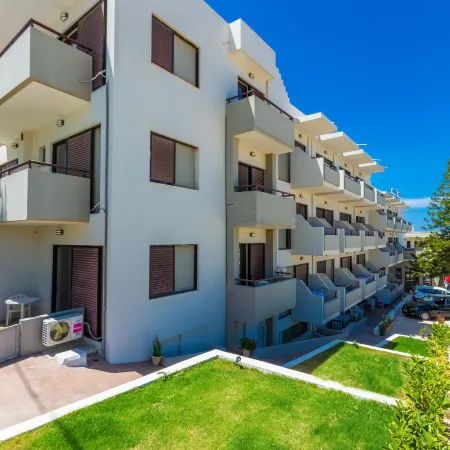 Eltina Hotel