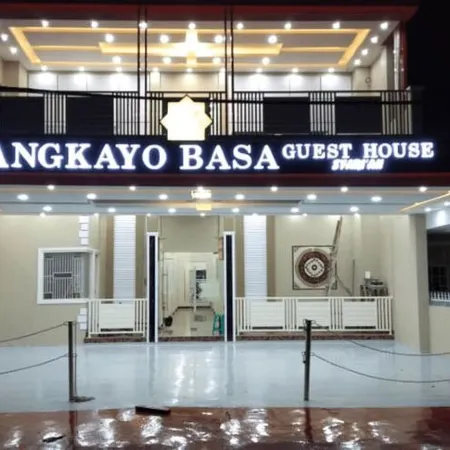 Rangkayo Basa GuestHouse Syariah