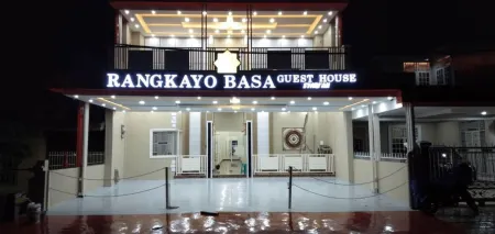 Rangkayo Basa GuestHouse Syariah