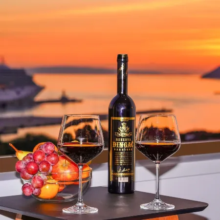 Horizon Luxury Suites & Design Rooms