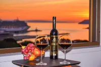 Horizon Luxury Suites & Design Rooms - Mountain view