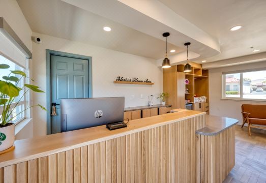 하버 하우스 인 모로 베이 이미지