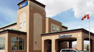 comfort-inn-and-suites-airport-south