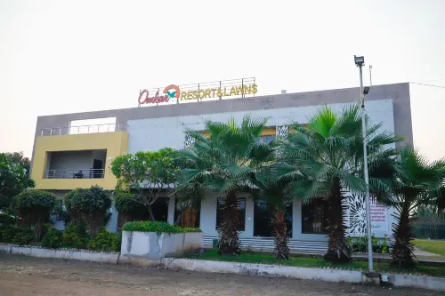 Omkar Resort and Lawn Hotels in Buldhana