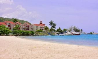 Ocho Rios Sandcastles Ocean View Fantastic Location Sleeps 4