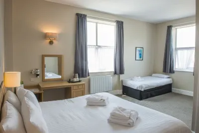 Old Colonial, Weston-Super-Mare by Marston's Inns Các khách sạn gần Princess Royal Square