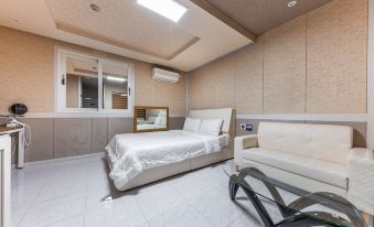 Yugu Wa Self Check-in Hotel (Building Da)
