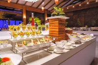 Fiyavalhu Resort Maldives - breakfast