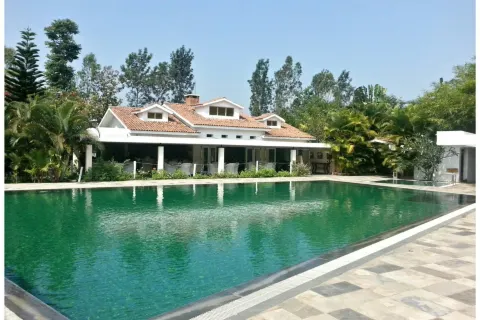 Amanvana Spa Resort, Coorg