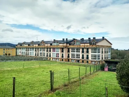 Apartamentos Playa Catedrales 3000