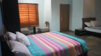 Wetland Hotels, Ibadan - プール