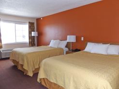 Econo Lodge Manistee