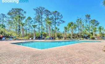 3Br Condo with Pool and Hot Tub Close to Disney