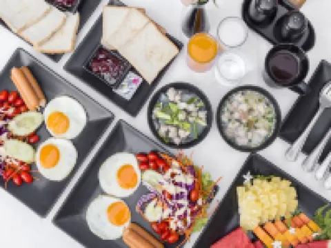 เซ็น โฮเทล นครปฐม โรงแรมในนครปฐม