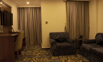 Rona Hotel