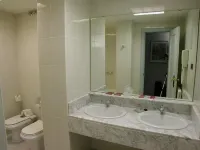 Hotel Rey Sancho Ramírez Somontano SL فنادق في Barbastro