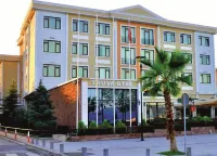 Buyuk Truva Hotel Hotels near Kınalı Kuzular Camii