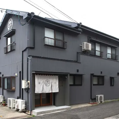Tsuruya Ryokan <Nagasaki> Hotel berhampiran Pantai Kashimae