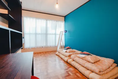 SLOW HOUSE (private room 201)