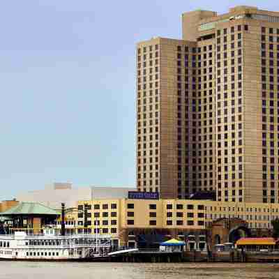 Hilton New Orleans Riverside Hotel Exterior