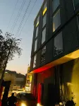 Hotel Riverb Các khách sạn ở 